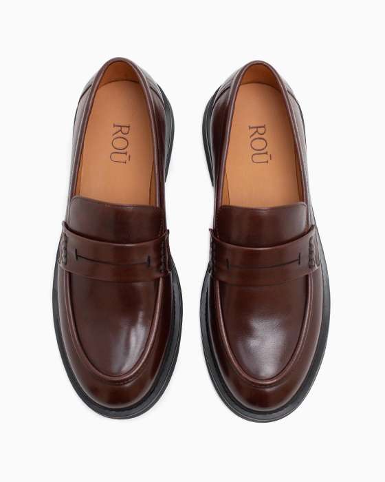 Лоферы ROU коричневые со стежками