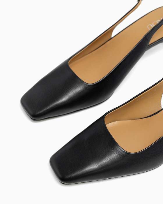 Босоножки ROU с квадратным носиком на каблуке