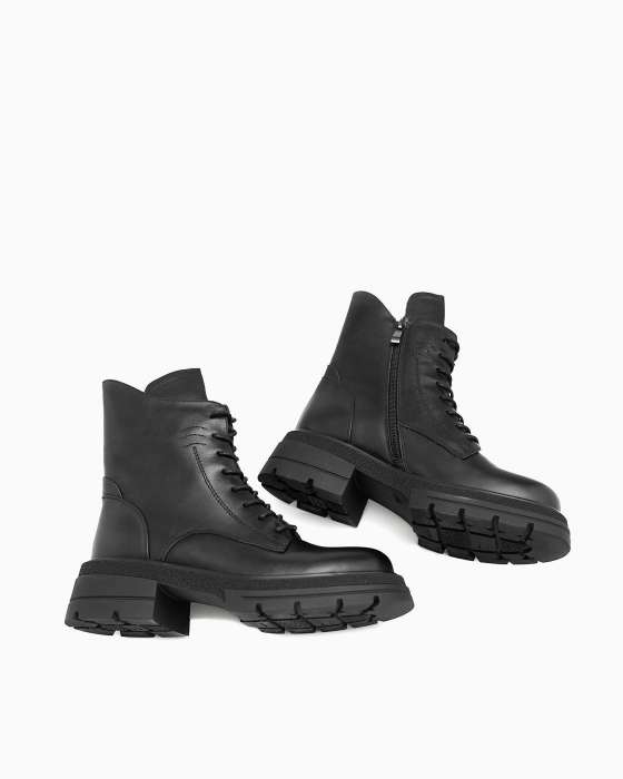 Ботинки ROU с кожаными вставками на пятке и тремя строчками но голенище утепленные