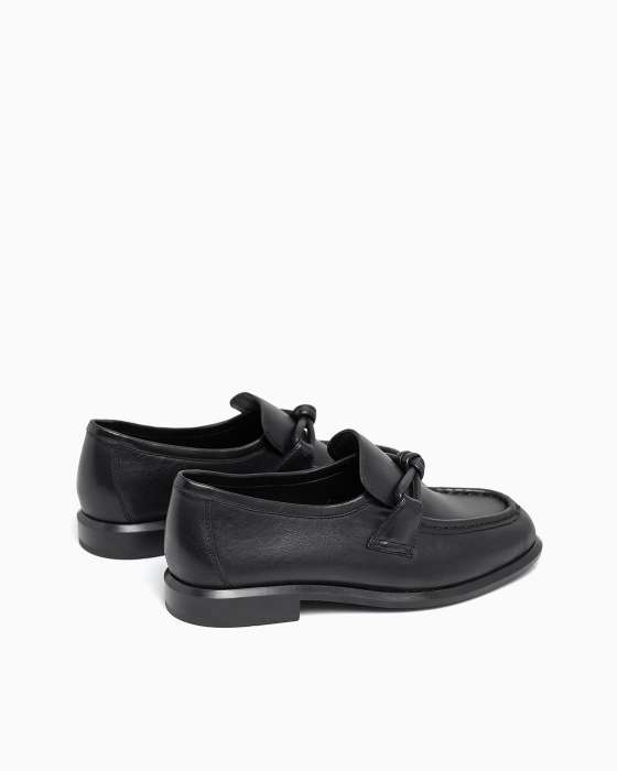 Лоферы ROU черные с узлом