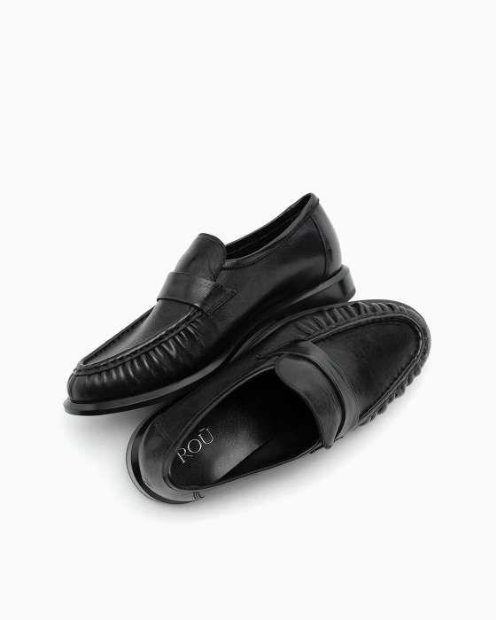 Лоферы ROU ретро черные