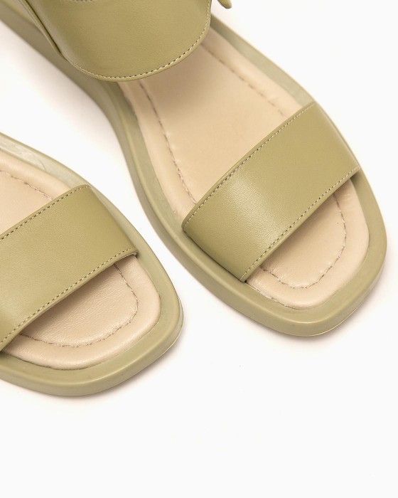 Кожаные сандалии ROU оливкового цвета