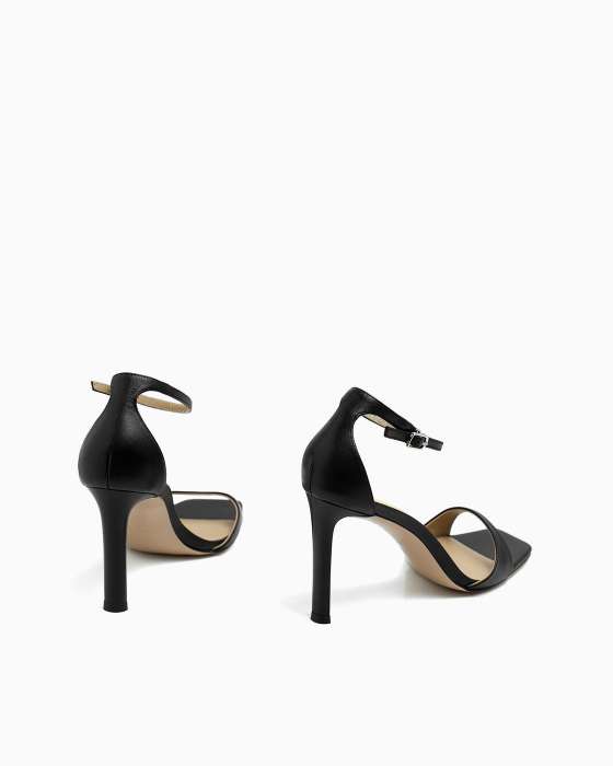 Босоножки ROU на плоской подошве