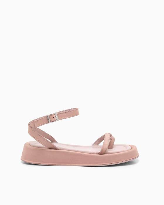 Бледно-розовые сандалии ROU