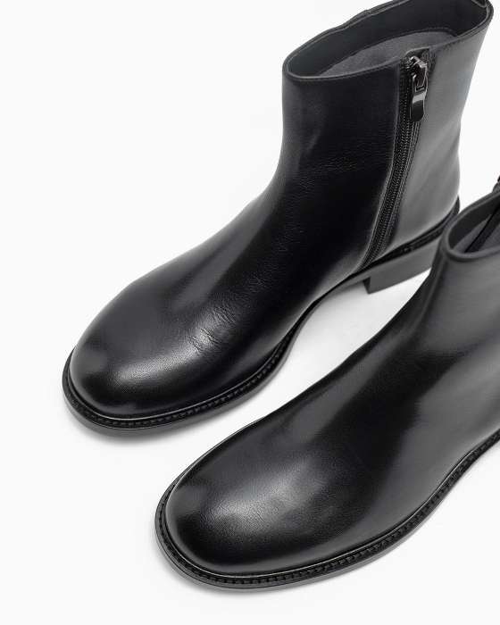 Ботинки ROU с двумя хлястиками классические