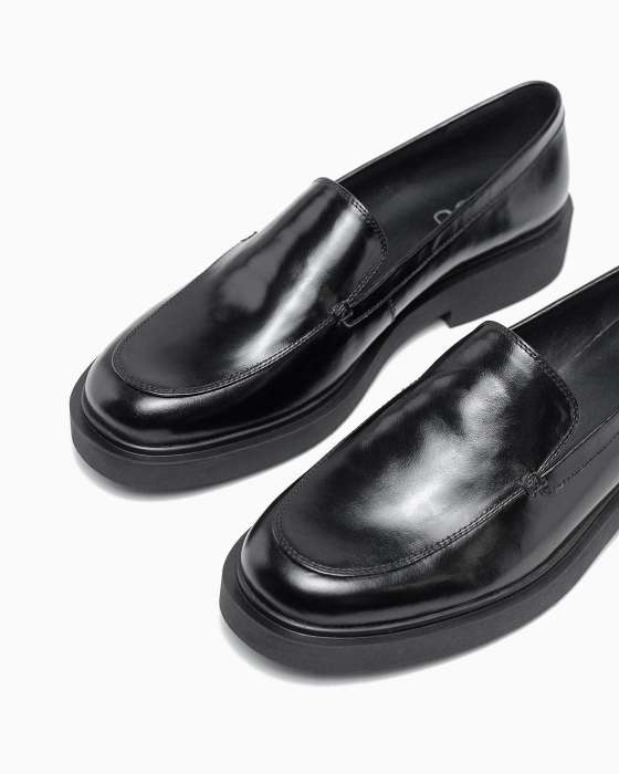 Лоферы ROU полуглянцевые