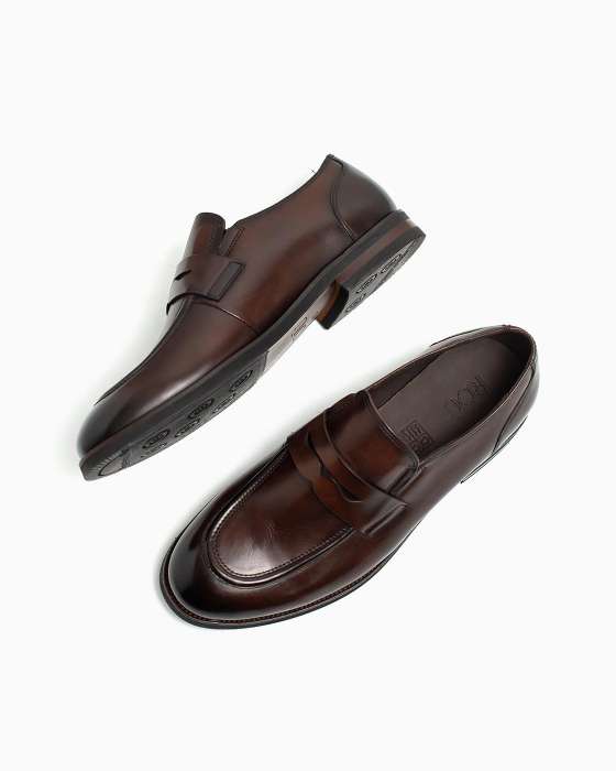 Лоферы ROU из полуглянцевой кожи коричневые