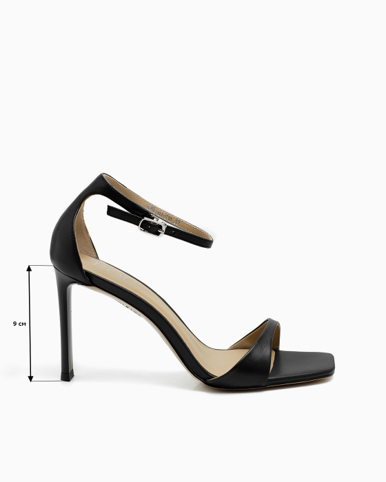 Босоножки ROU на плоской подошве