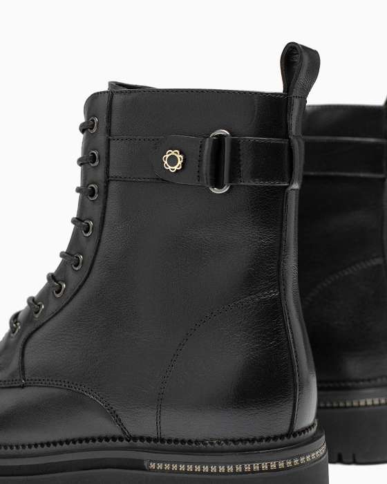 Ботинки ROU цветок